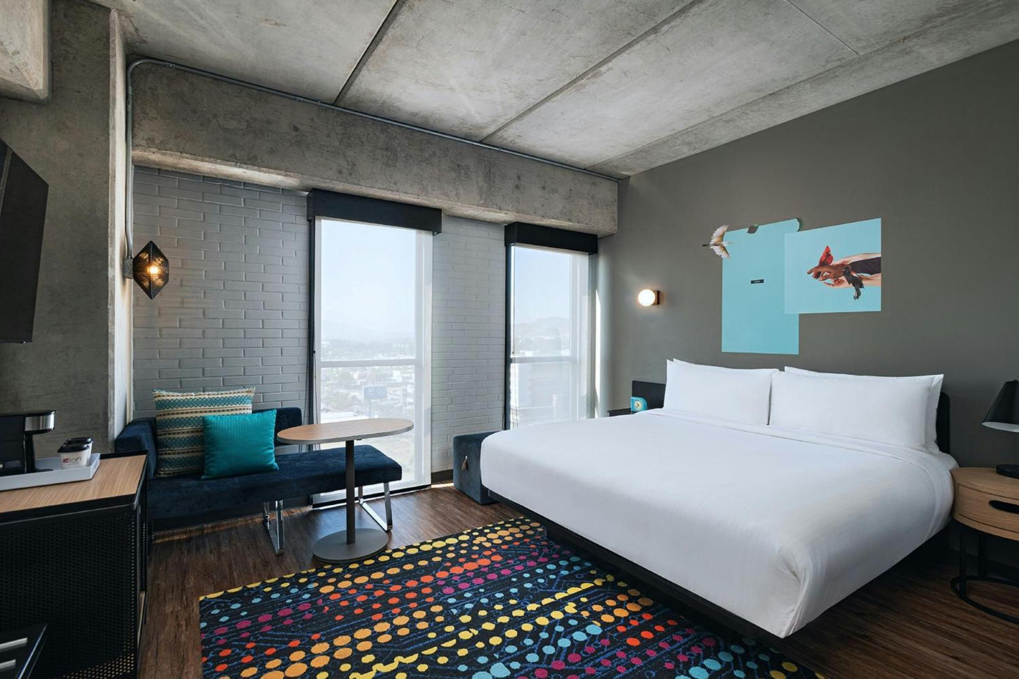 Hotel Aloft Guadalajara Sur à Santa Anita  Extérieur photo